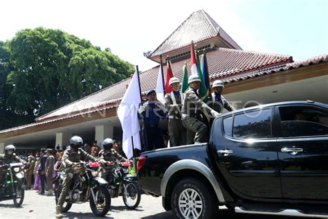 Kirab Bendera Pataka Hut Ke Jatim Antara Foto