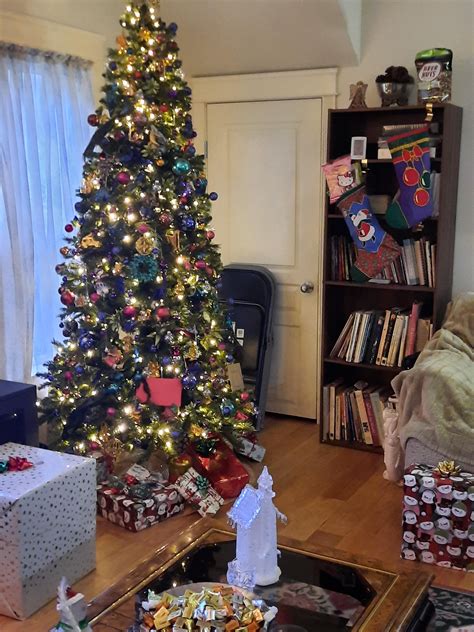 Living Room Tree : r/ChristmasDecorating