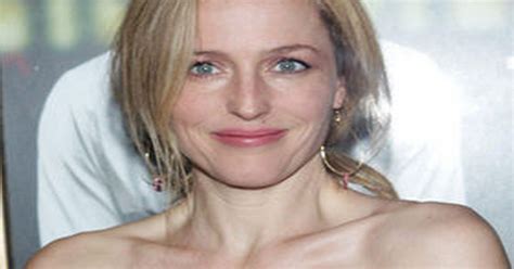 Gillian Andersons Lesbian Affairs Daily Star