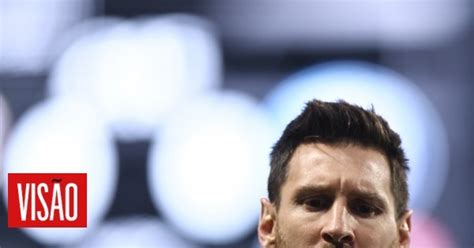 Visão Lionel Messi regressa aos treinos no PSG após castigo