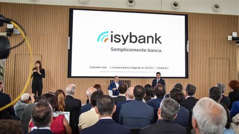 Banca Smart E Tocco Umano La Trasformazione Isybank Di Intesa Sanpaolo Continua Huffpost Italia