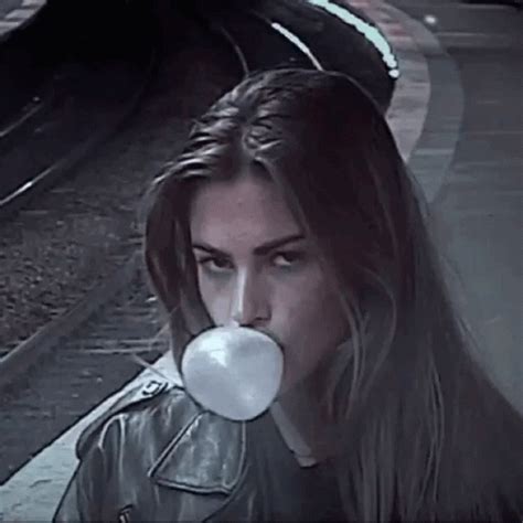 Grunge Aesthetic GIF - Grunge Aesthetic Gum - Discover & Share GIFs