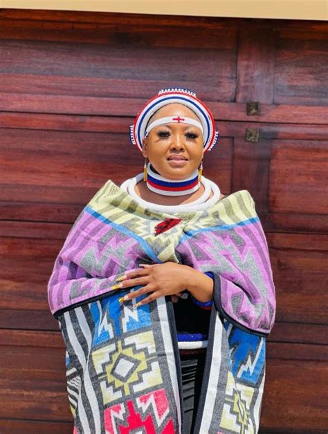 Pin by Bangisngalelam on Ndebele traditional attire | Ndebele ...