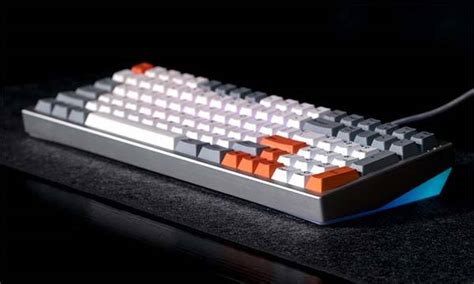 kira compact full size mechanical keyboard gadgetsin