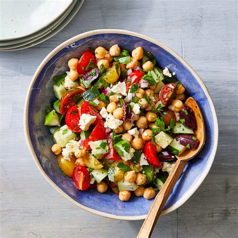 Chickpea Salad with Feta