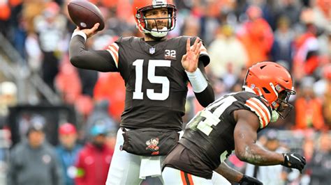 Joe Flacco Throws 3 Td Passes In Browns 31 27 Win Vs Jags Then Named