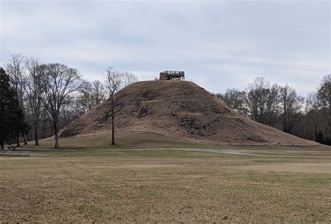 TN History For Kids » Pinson Mounds