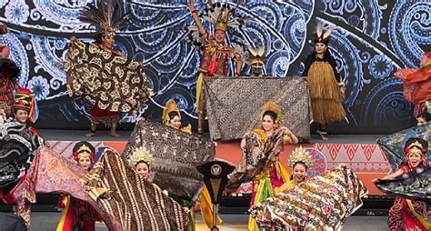 Bermakna Dalam Batik Bangkit Jadi Tema Hari Batik Nasional 2023 Okezone Lifestyle