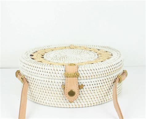 White Braided Rattan Bag Round Slingbag Dua