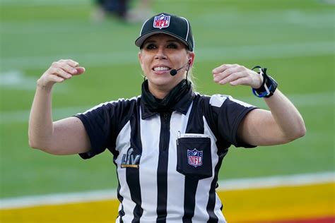 Photos From Sarah Thomas Becomes First Female To Officiate An Nfl Super Bowl Game