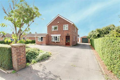 Jubilee Road North Somercotes LN11 3 Bed Detached House 330 000