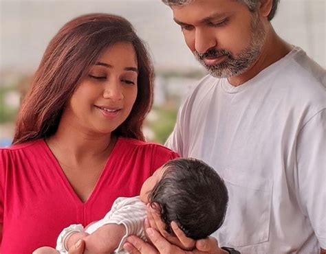 Shreya Ghoshal Names Her Newborn Son 'Devyaan', Shares His First ...