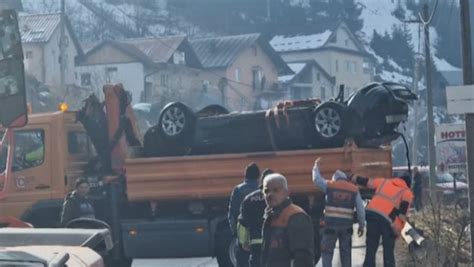 CRNA GORA ZAVIJENA U CRNO Iz rijeke izvučen auto u kojem su poginula