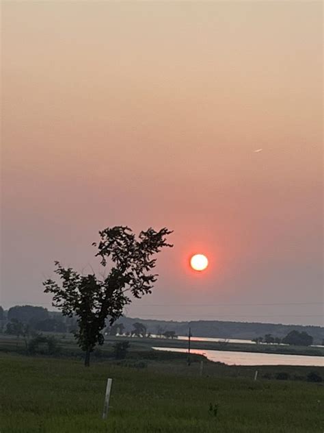 Sunset At Lake Sakakawea State Park Piick City Skyspy Photos Images Video