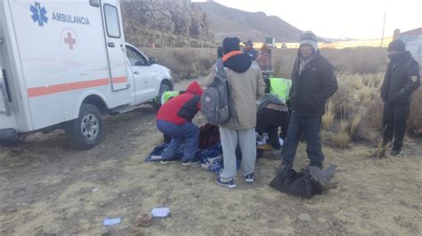 Tragedia en la ruta Oruro Potosí vuelco de surubí deja 2 muertos 8