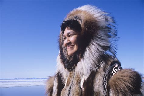 An Introduction To Alaskas Yupik Tribe Oomingmak Musk Ox Producers