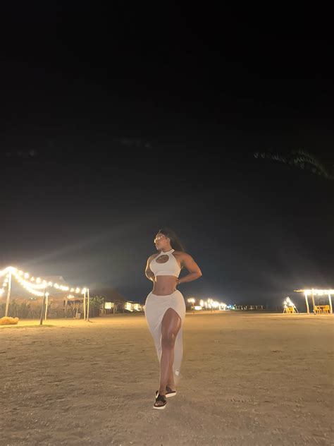 Yerimina Mina - Yerimina Mina added a new photo — at...