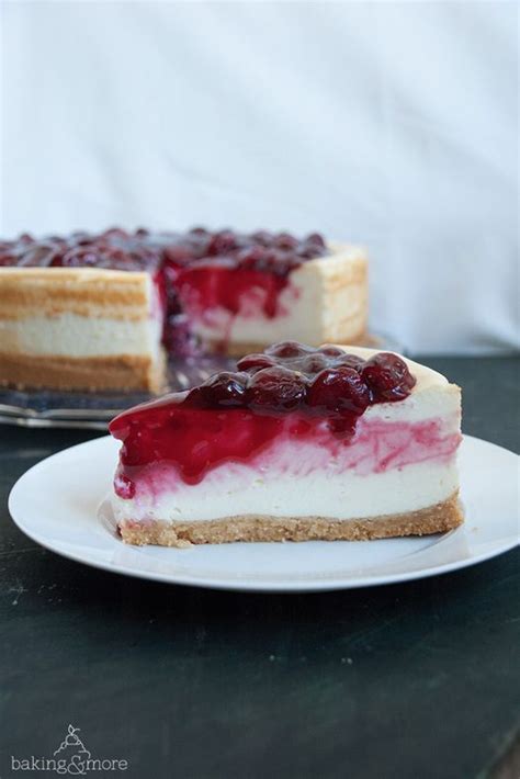 K Sekuchen Mit Keks Macadamia Boden Und Vanille Kirschen German