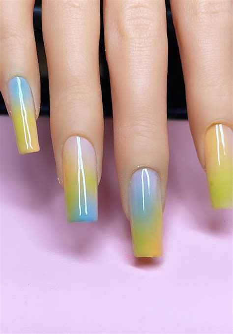 Chiêm Ngưỡng Mẫu Ombre Nails Airbrush được Yêu Thích Nhất