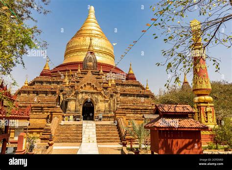 Dhammayazika Pagoda, Bagan, Myanmar Stock Photo - Alamy