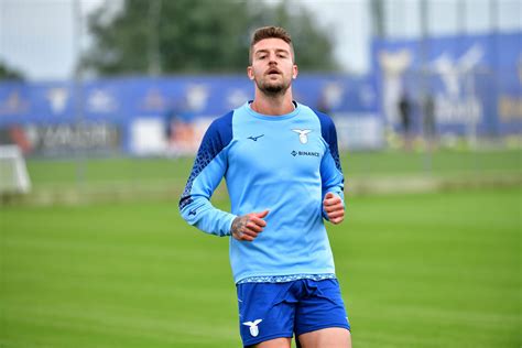 Sergej Milinkovic Savic Donne Sa Priorit La Juventus Juventus Fr