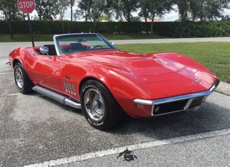 1969 Chevrolet Corvette Convertible 427 NCRS Top Flight Vette Mag