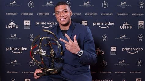 Trophées Unfp Kylian Mbappé Encore élu Meilleur Joueur De La Saison De Ligue 1