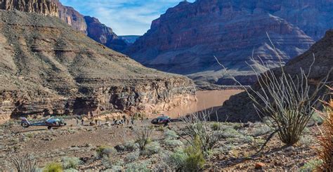 Grand Canyon Discovery Tour | Maverick Helicopters