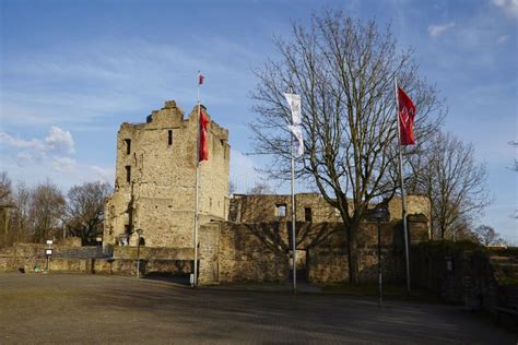 Essen-Burgaltendorf - Castle Ruin Altendorf Editorial Photo - Image of ...