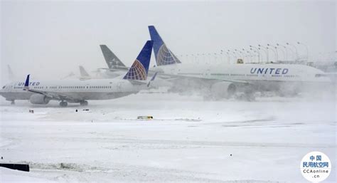 美国暴风雪致2000多航班被取消 扰乱假期出行 民用航空网