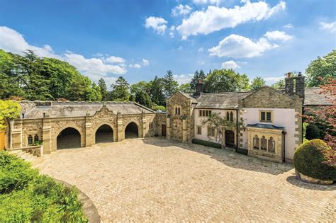 Inside Clitheroes Medieval Manor House Lancslive