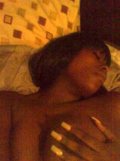 Nice Pink Pussy ShesFreaky