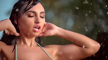 Hot Bikini Compilation XVIDEOS