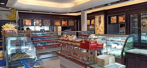 toko roti terbaik  serang lezat bervariasi