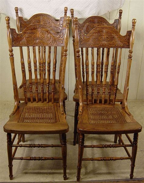 Set Of 4 Oak Press Back Chairs Doug Schmitt Antiques