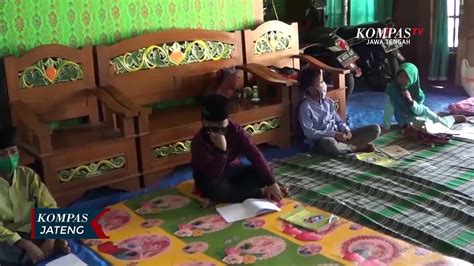 Siswa Pinggir Hutan Belajar Tatap Muka Di Rumah Warga Video Dailymotion