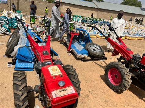 Uba Sani Begins Distribution Of Farm Inputs Equipment To 40 000