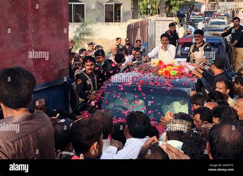 Peoples Party Ppp Senior Leader Khursheed Shah Leaving From Jail