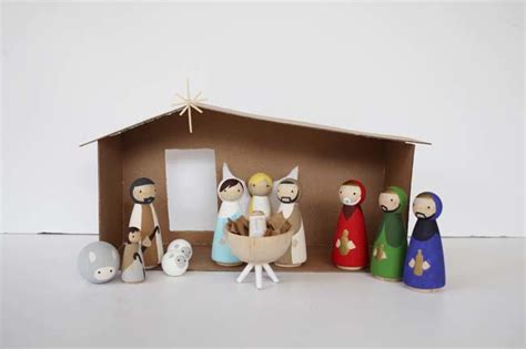 DIY Nativity Scene | DIYIdeaCenter.com