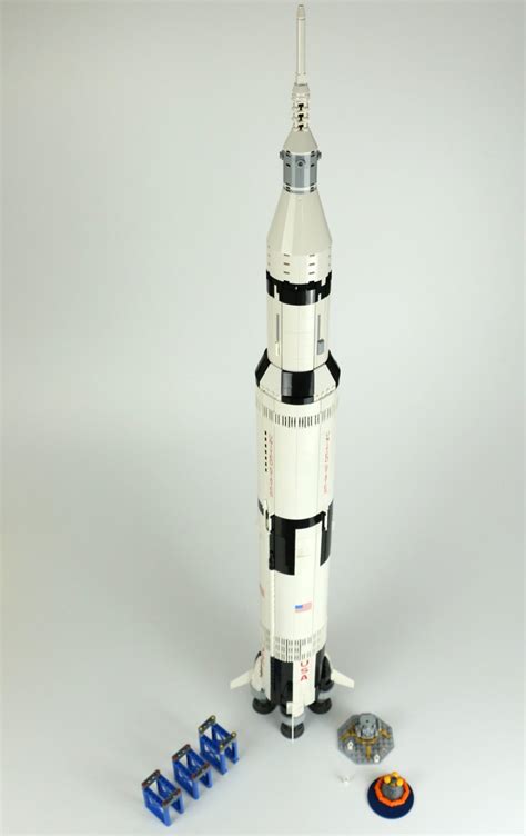 LEGO Ideas NASA Apollo Saturn V 21309 Im Review Herausragend