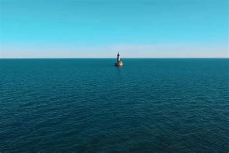 New Interactive Map Details All Existing Great Lakes Lighthouses