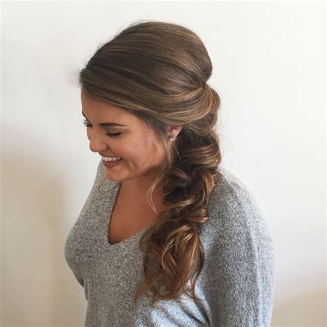 Sideswept Braid With Loose Curls For This Bride S Massachusetts Wedding