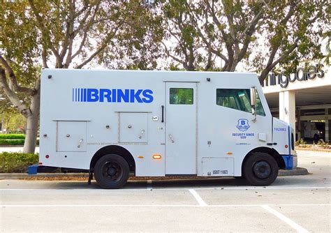 Brinks Armored Truck Kev Cook Flickr