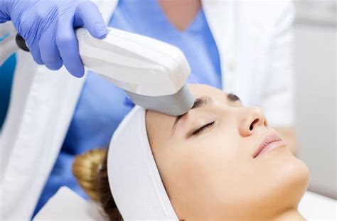 What Are Laser Skin Clinics And What Types Of Treatments Do They Offer