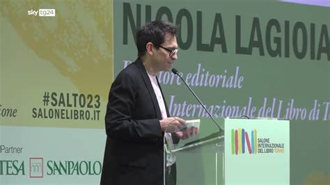 Salone Del Libro Di Torino Record Di Visitatori Nel Video Sky