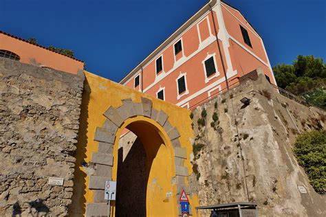 Ventimiglia Map - Liguria, Italy - Mapcarta