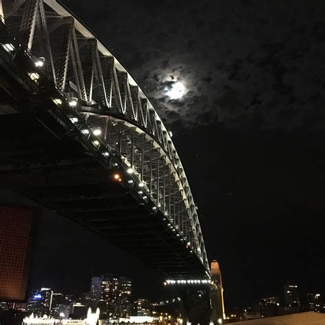 Free Images : light, architecture, structure, night, cityscape