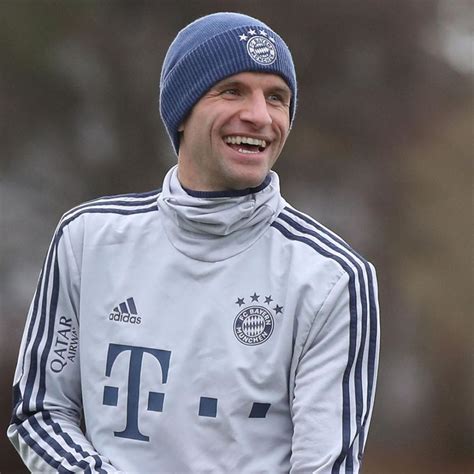 Potret Thomas Muller Pemain Bayern Munchen Yang Murah Senyum