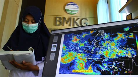 Bmkg Minta Waspadai Cuaca Ekstrem Pada Januari Februari