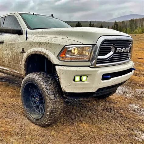 Dodge RAM 2500 3500 Grill 2013-2018